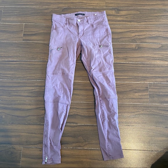 Dynamite - Picture 1 of 2